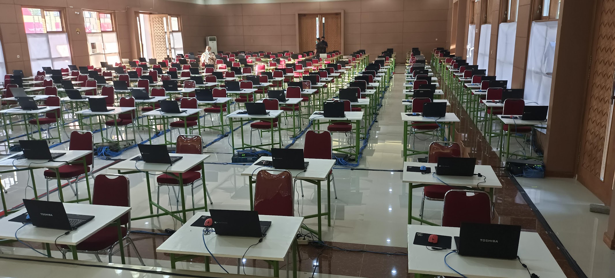 Dokumentasi Pengiriman Sewa Laptop Jogja